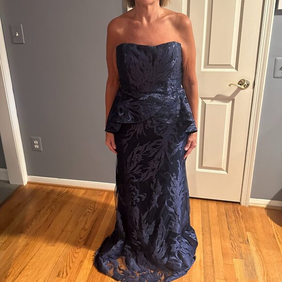 NWT, Mother of the Bride/GroomMON CHERI MONTAGE 219992, Navy Blue Gown Size 12 - Picture 10 of 11